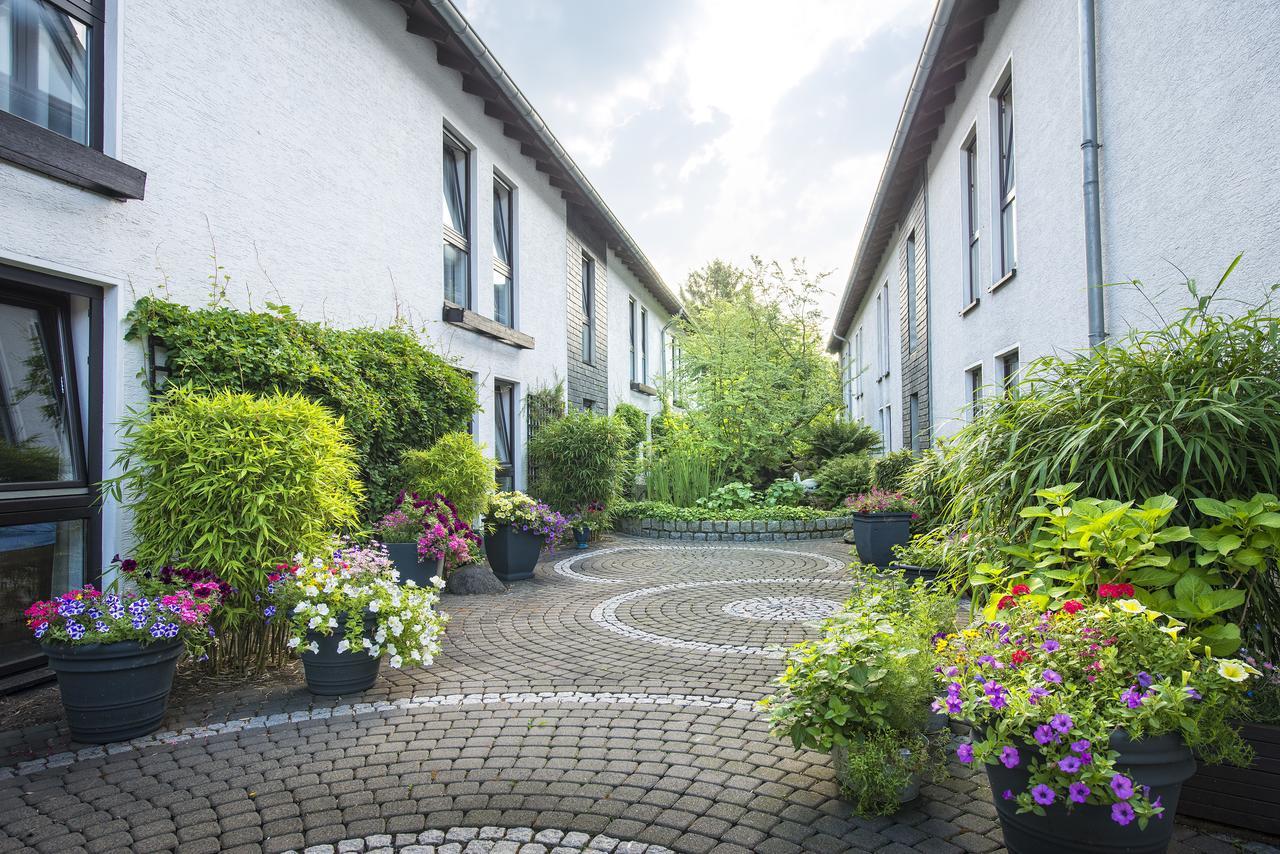 Hotel Am Wald Monheim am Rhein Esterno foto